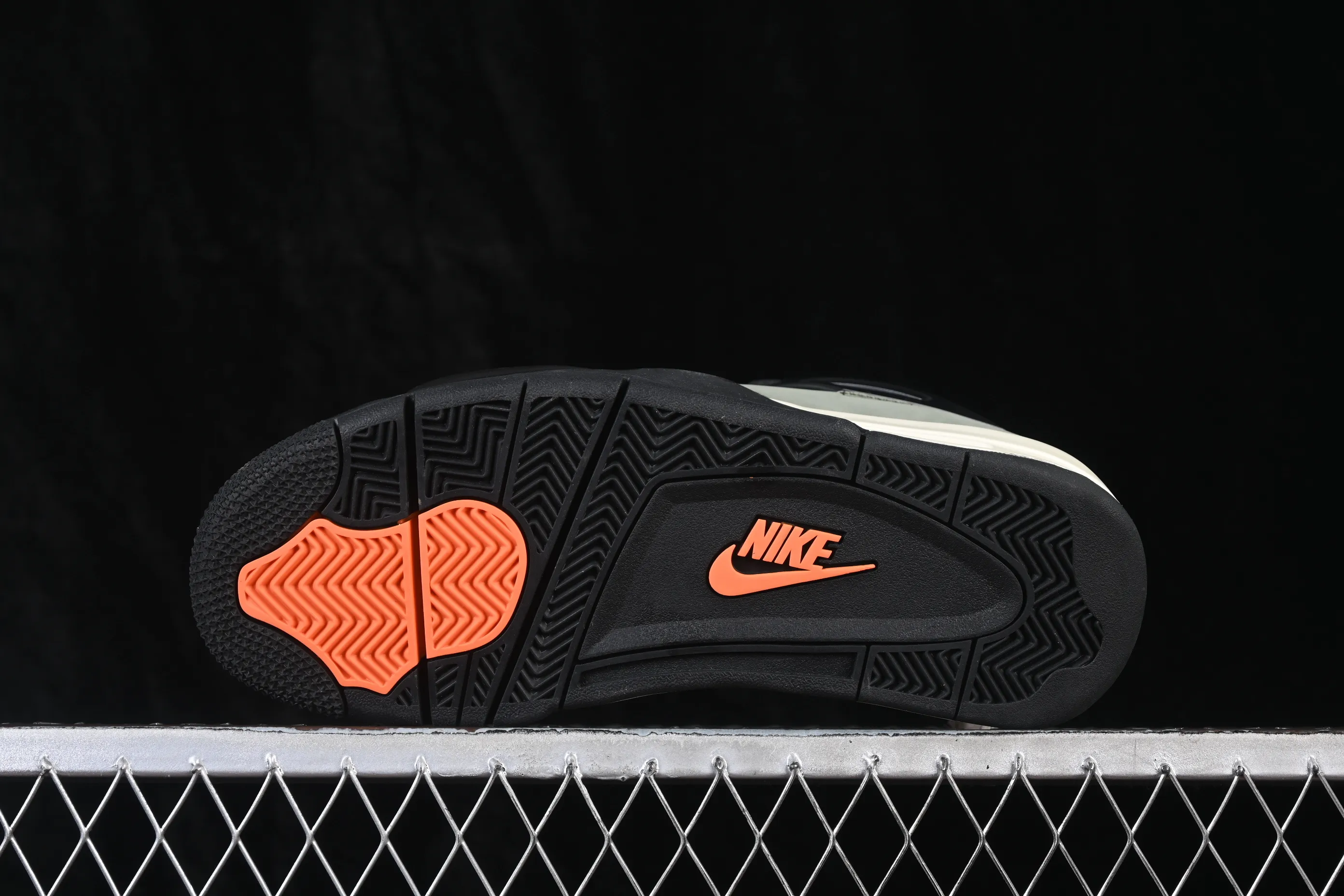 All categories Air Jordan Jordan series basketball shoes Air Jordan 4 X version Undefeated x Air Jordan 4 OG AJ4 Joe 4 olive green suede IB1519-200